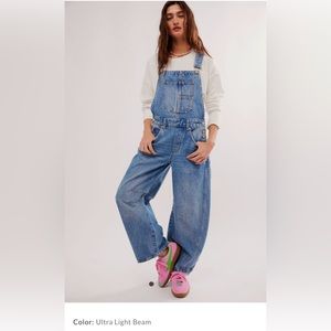 Free People: NWT We the Free Lucky Barrel Overalls Medium Short